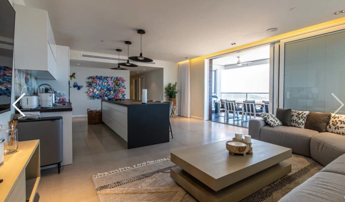 Sunshine Apartment in Briga Towers - Israel Home